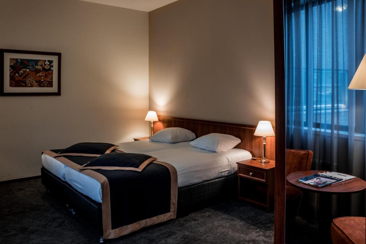 Hotel Ten Cate Emmen Ngoại thất bức ảnh