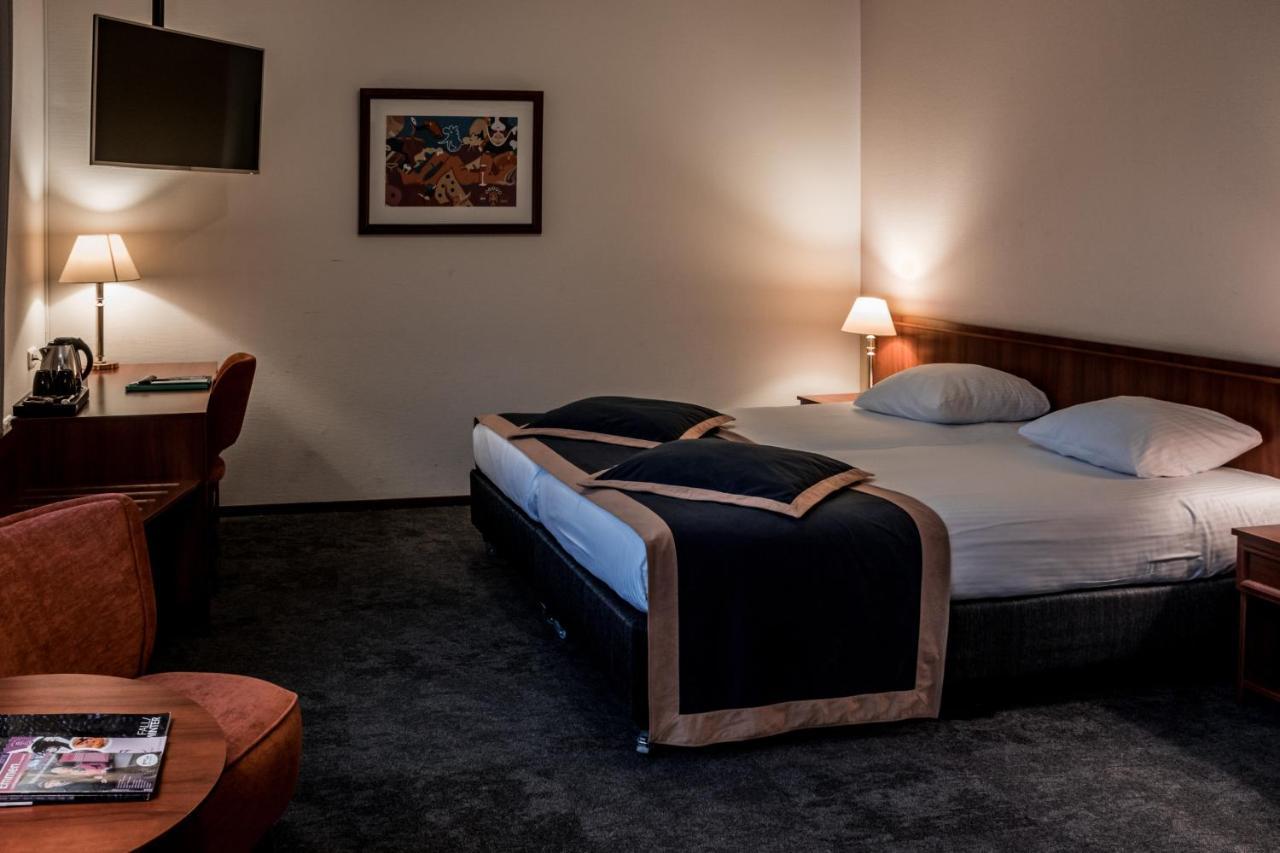 Hotel Ten Cate Emmen Ngoại thất bức ảnh