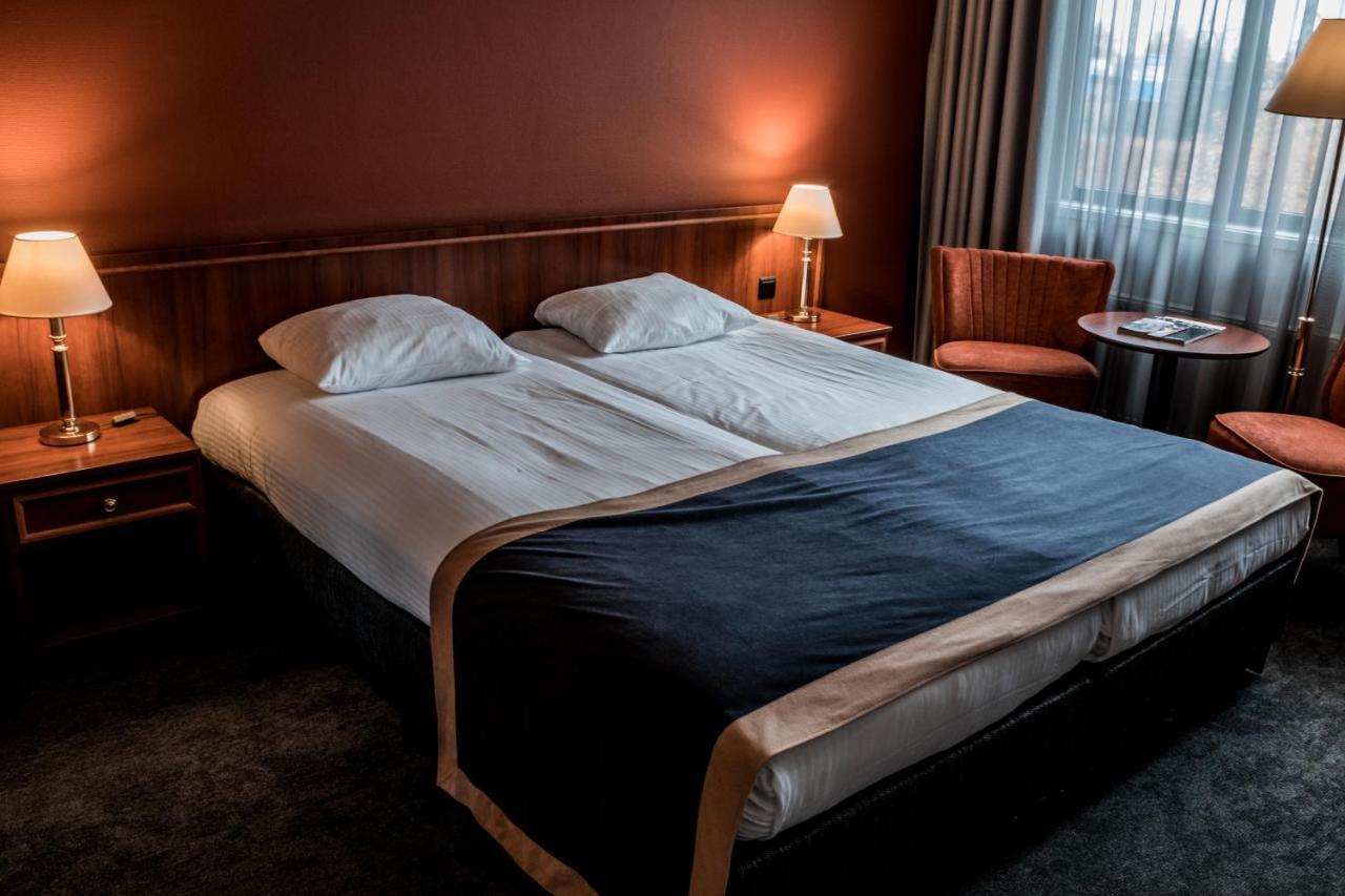 Hotel Ten Cate Emmen Ngoại thất bức ảnh